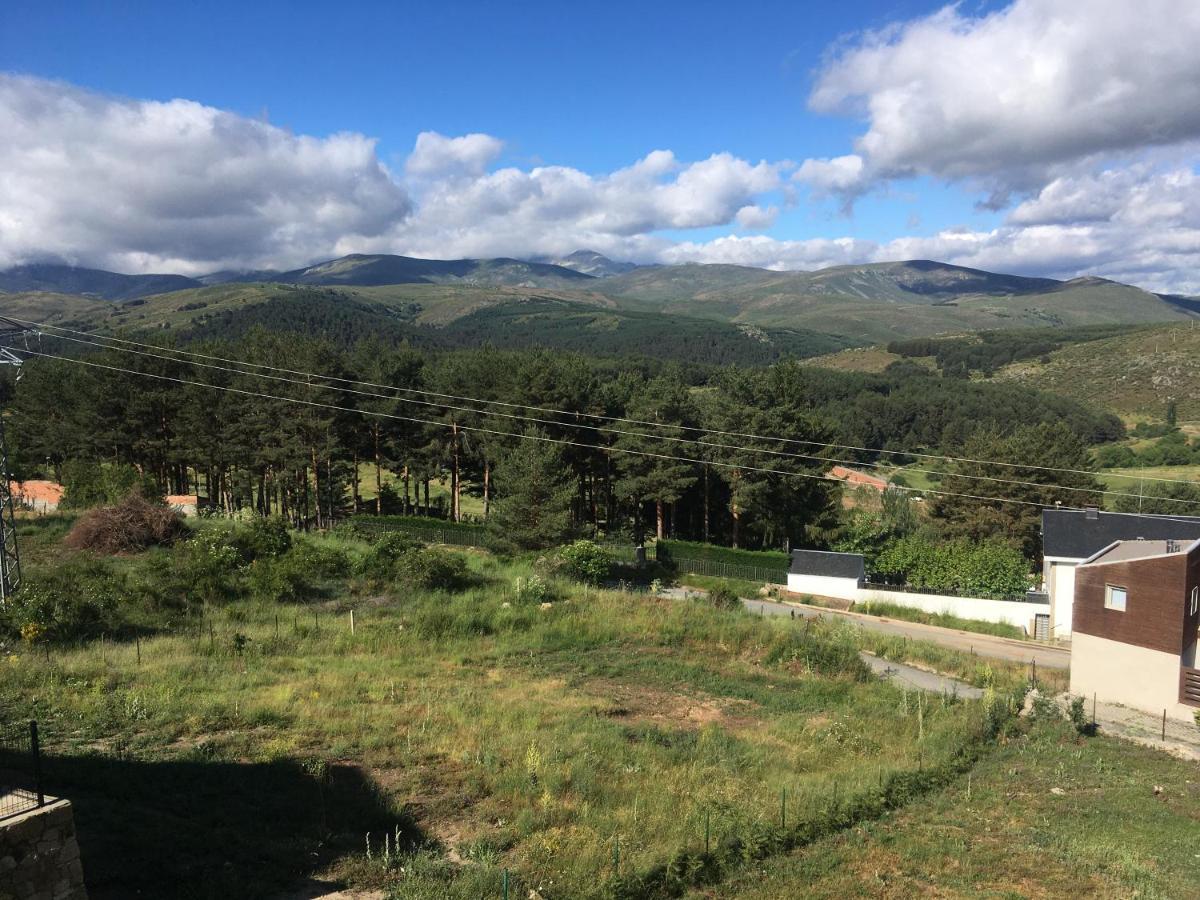 Cara Norte De Gredos Hoyos del Espino Exterior photo