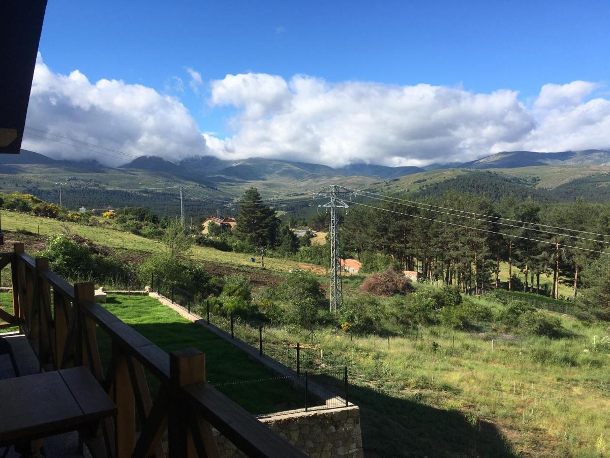 Cara Norte De Gredos Hoyos del Espino Exterior photo